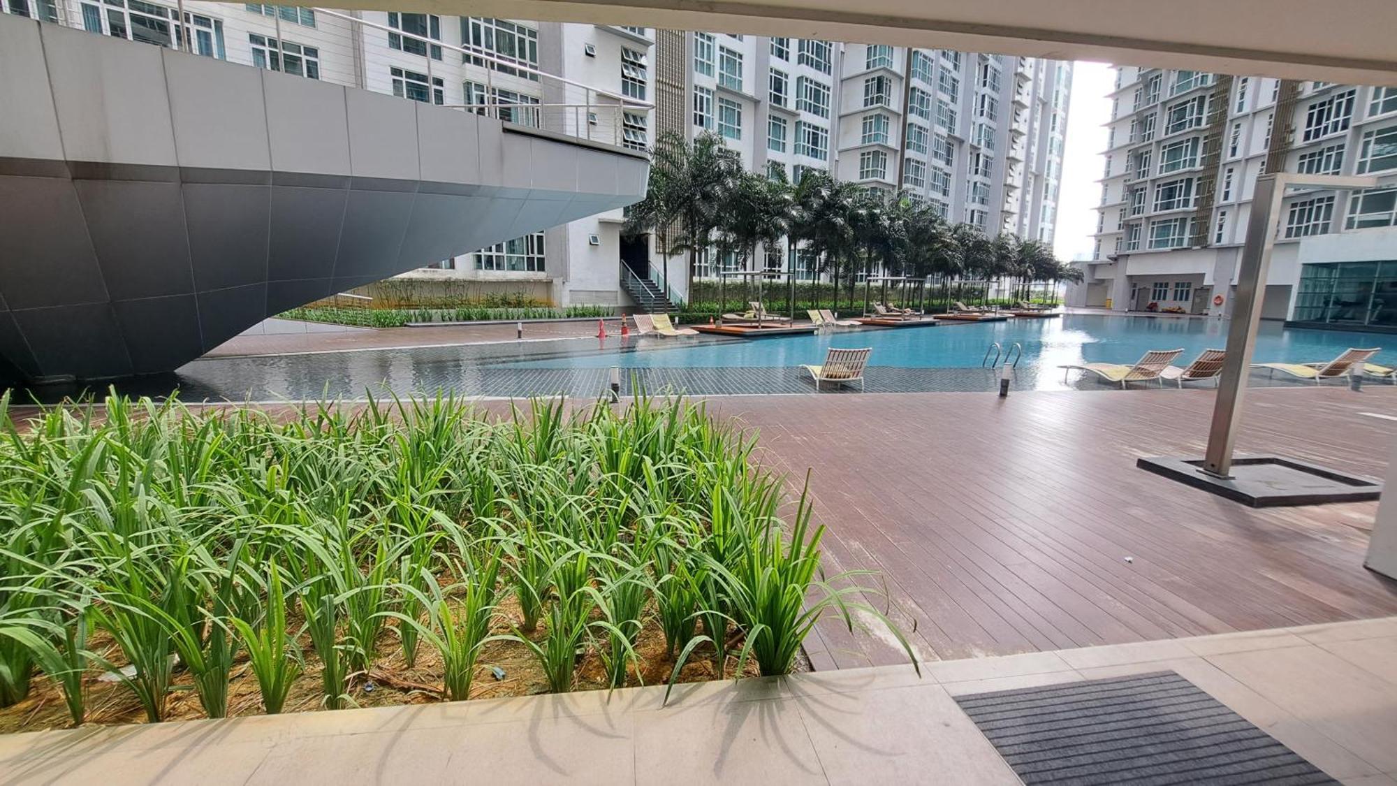 Pastel House, Residence, Sg Besi Apartamento *